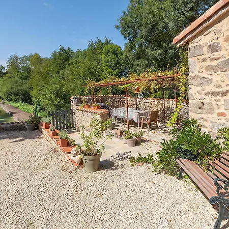 Tatil Evi 1 Bedroom Stunning In Argentonnay *